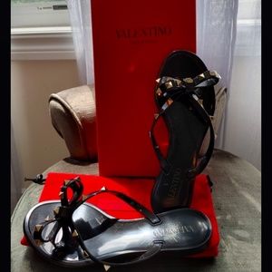 VALENTINO GARAVANI ROCK STUD SLIDES